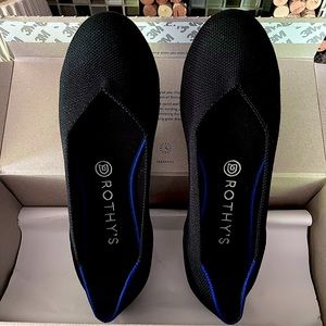 Rothy’s The Flat in black..